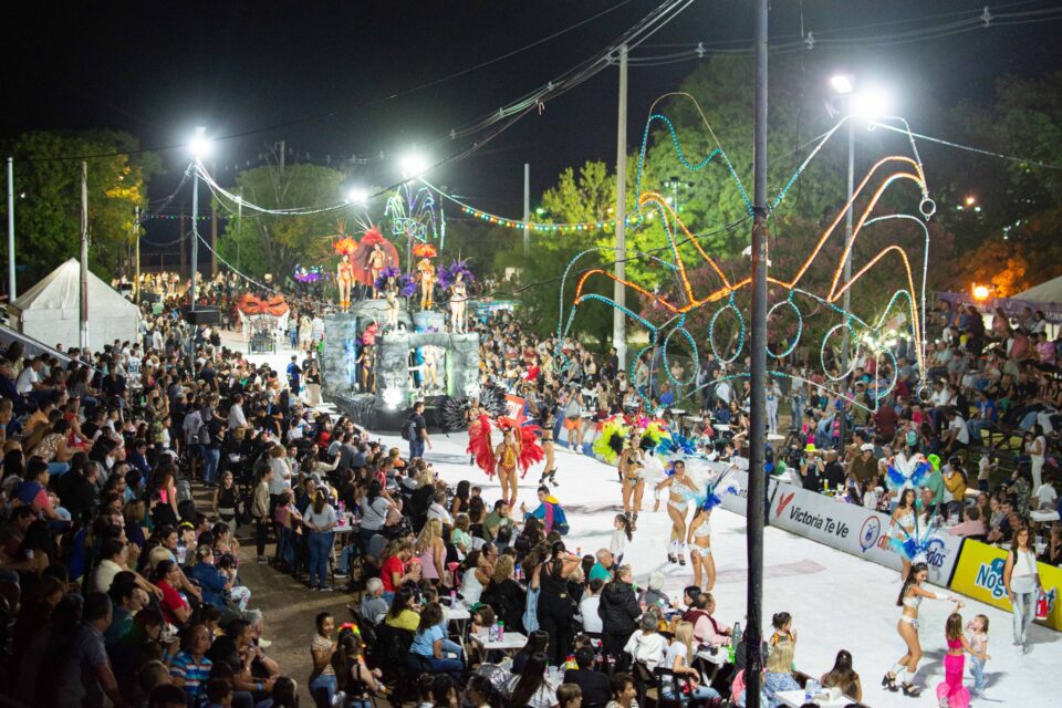 CARNAVAL DE VICTORIA