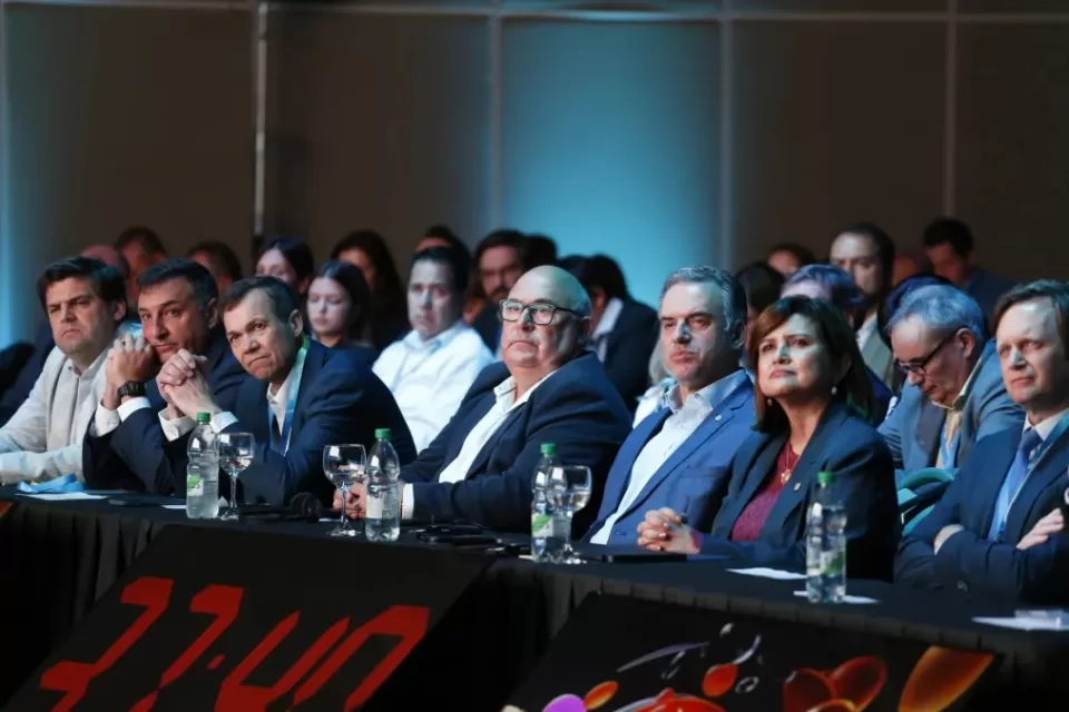 Albisu potencial logístico de Salto Conferencia de Zonas Francas