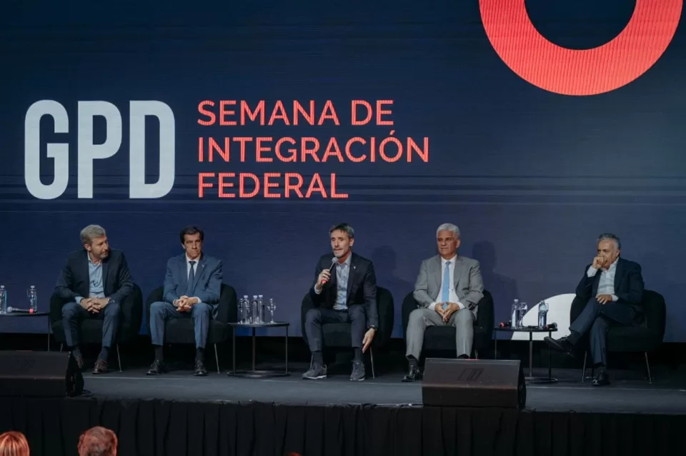 : Frigerio en Semana de la Integración Federal del CFI