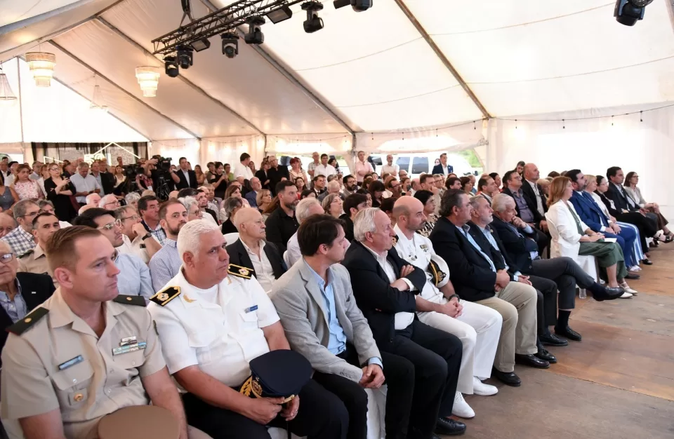 Puente Internacional Artigas 50 años celebración integración Argentina Uruguay