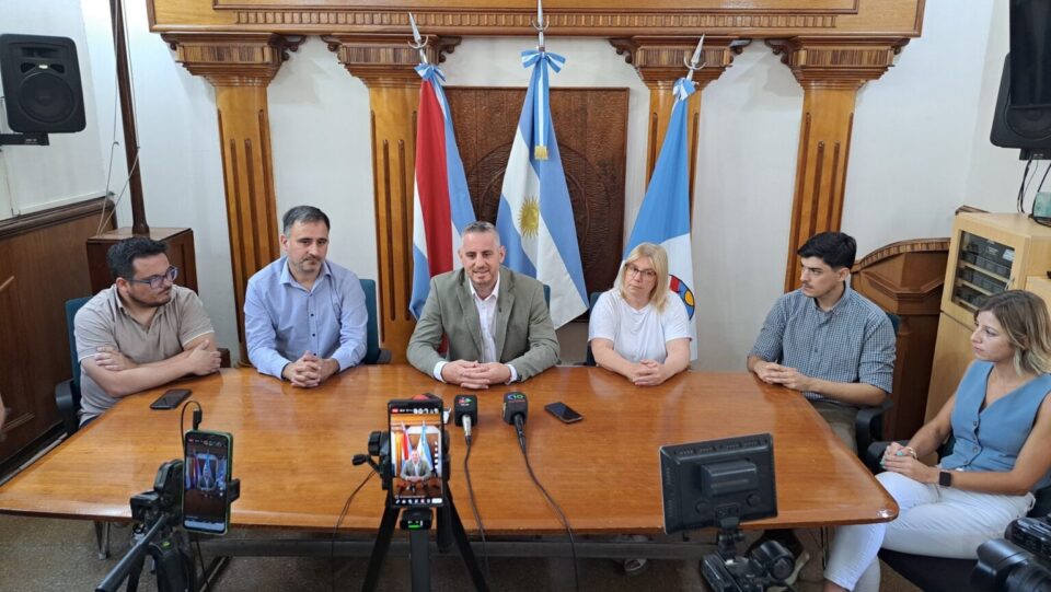 José Luis Walser durante la conferencia sobre el accidente en Brasil.