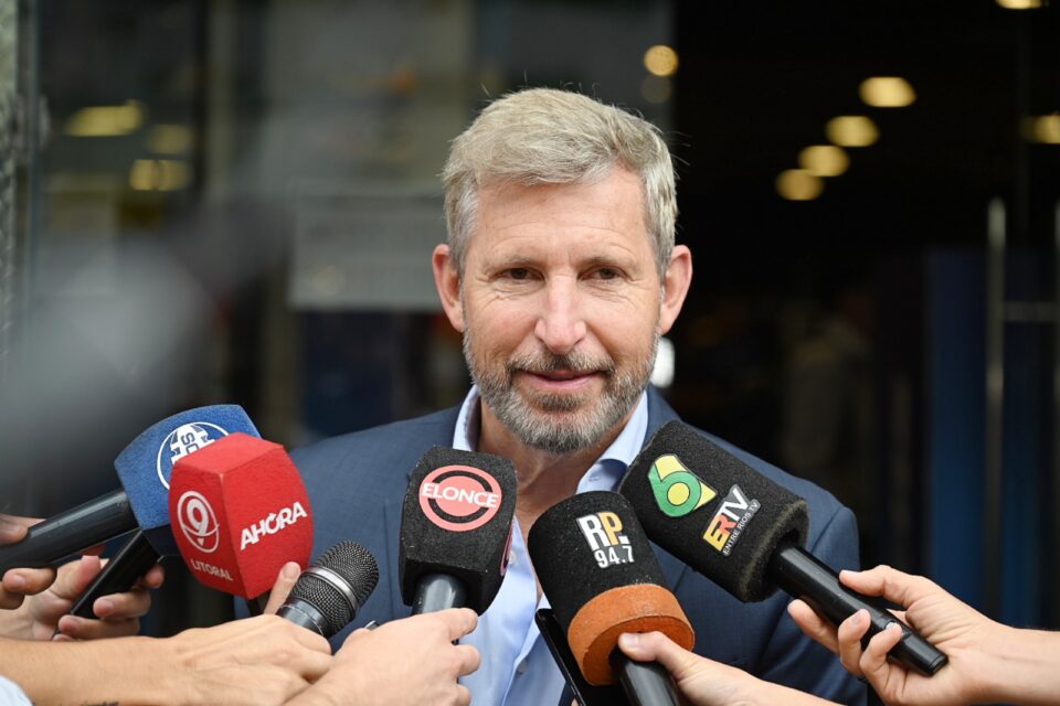 Frigerio denunció espionaje ilegal