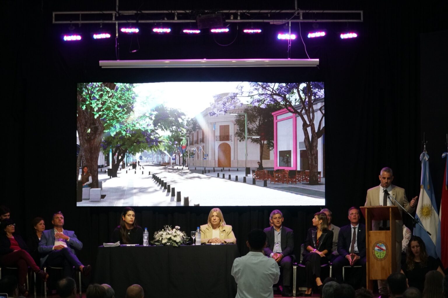 Apertura de sesiones en Colón: Walser anunció inversiones por $4500 millones en obra pública - Salto Grande Extra