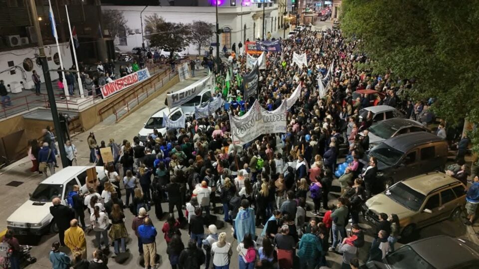 Marcha en Concepción del Uruguay