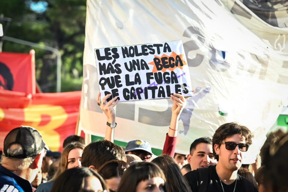 Marcha en Paraná (Por CTA Entre Ríos)