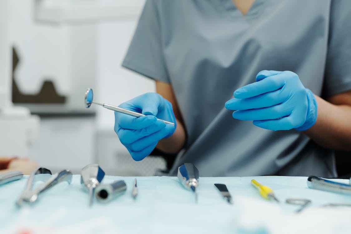 OSER impulsa la salud bucal en la región: licitan equipamiento para 16 consultorios odontológicos - Salto Grande Extra