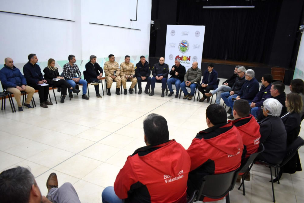 Colón actualizó protocolos de Defensa Civil y refuerza la prevención ante posibles eventos climáticos - Salto Grande Extra
