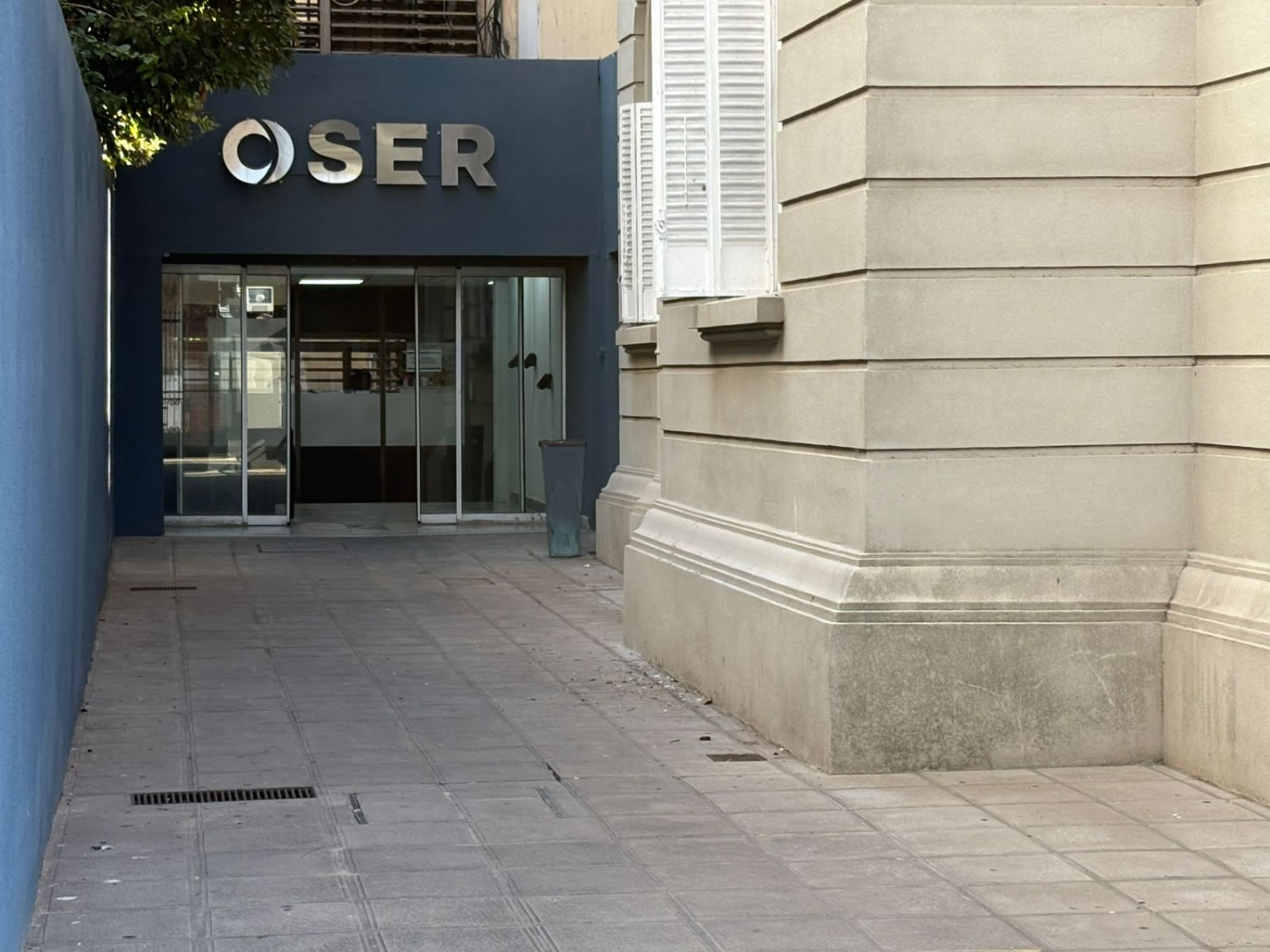 OSER recordó que está prohibido cobrar plus o aranceles adicionales a sus afiliados - Salto Grande Extra