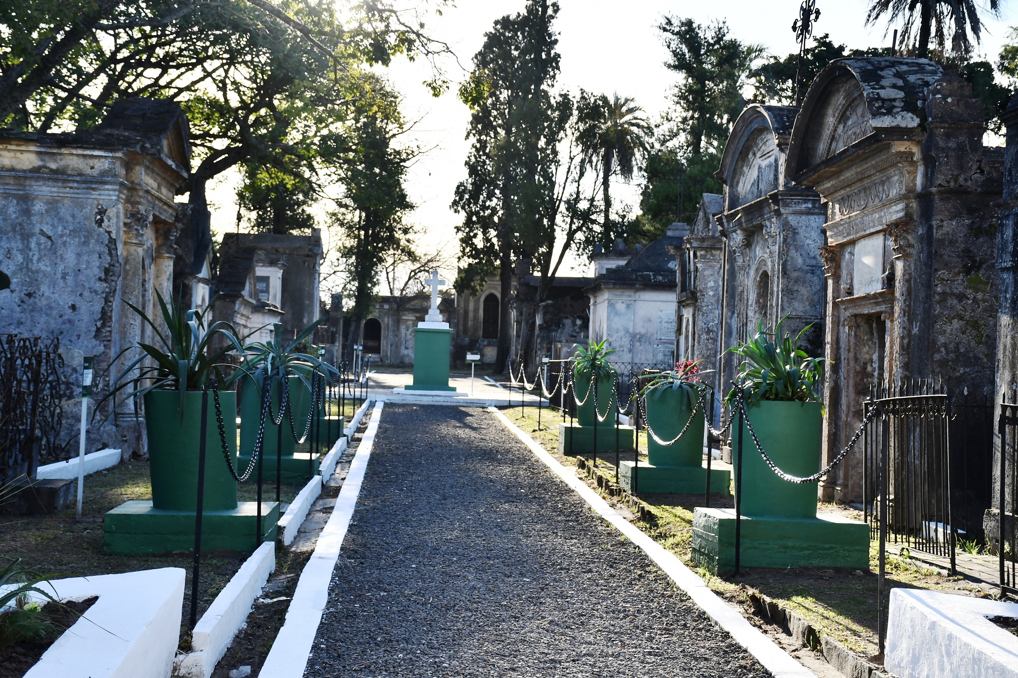 Concordia inauguró el Museo a Cielo Abierto "De los Fundadores" al celebrar los 175 años del histórico cementerio - Salto Grande Extra