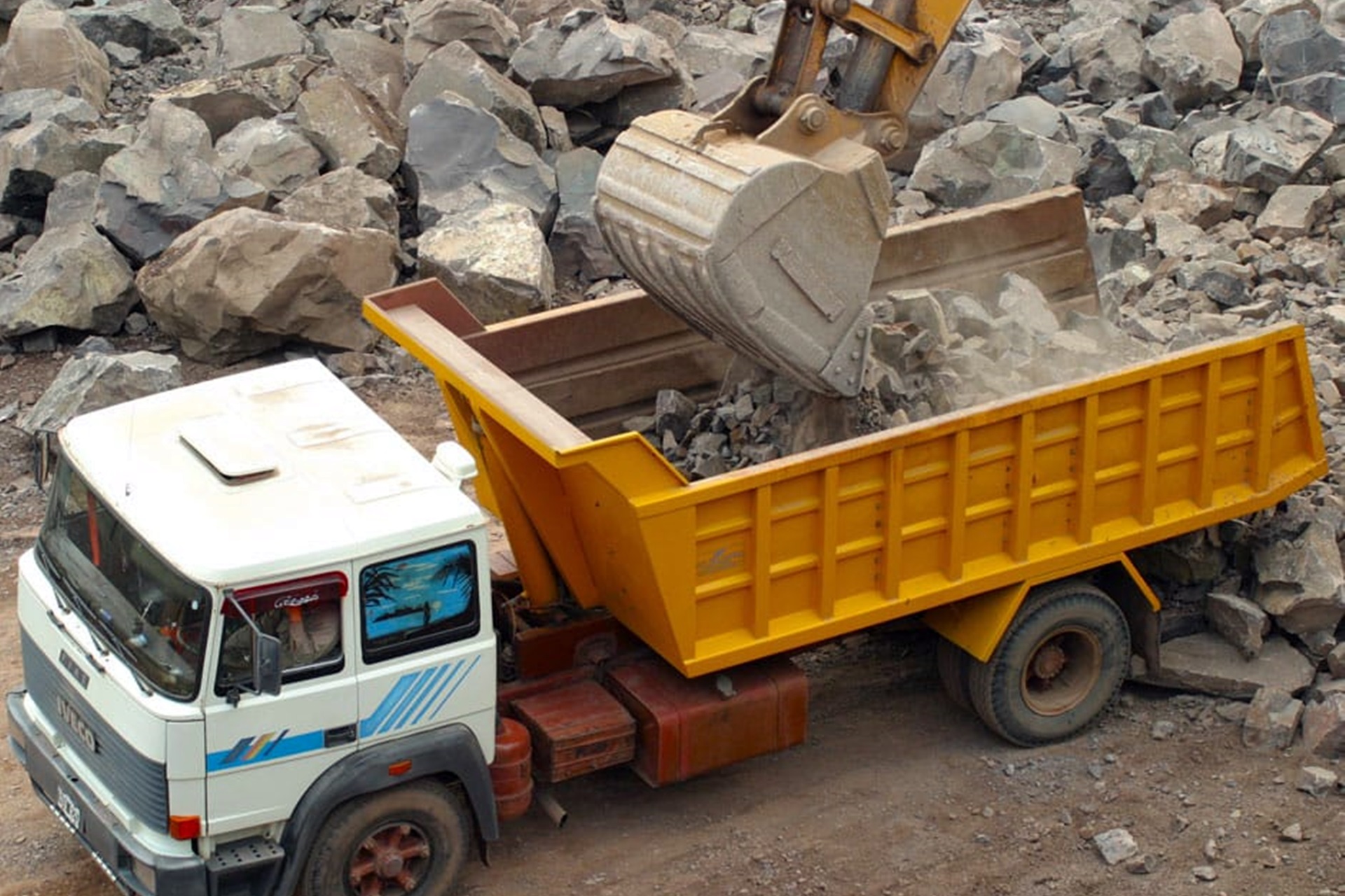 Minería en Entre Ríos: El control digital generó ingresos por más de $8.300 millones en su primer año - Salto Grande Extra