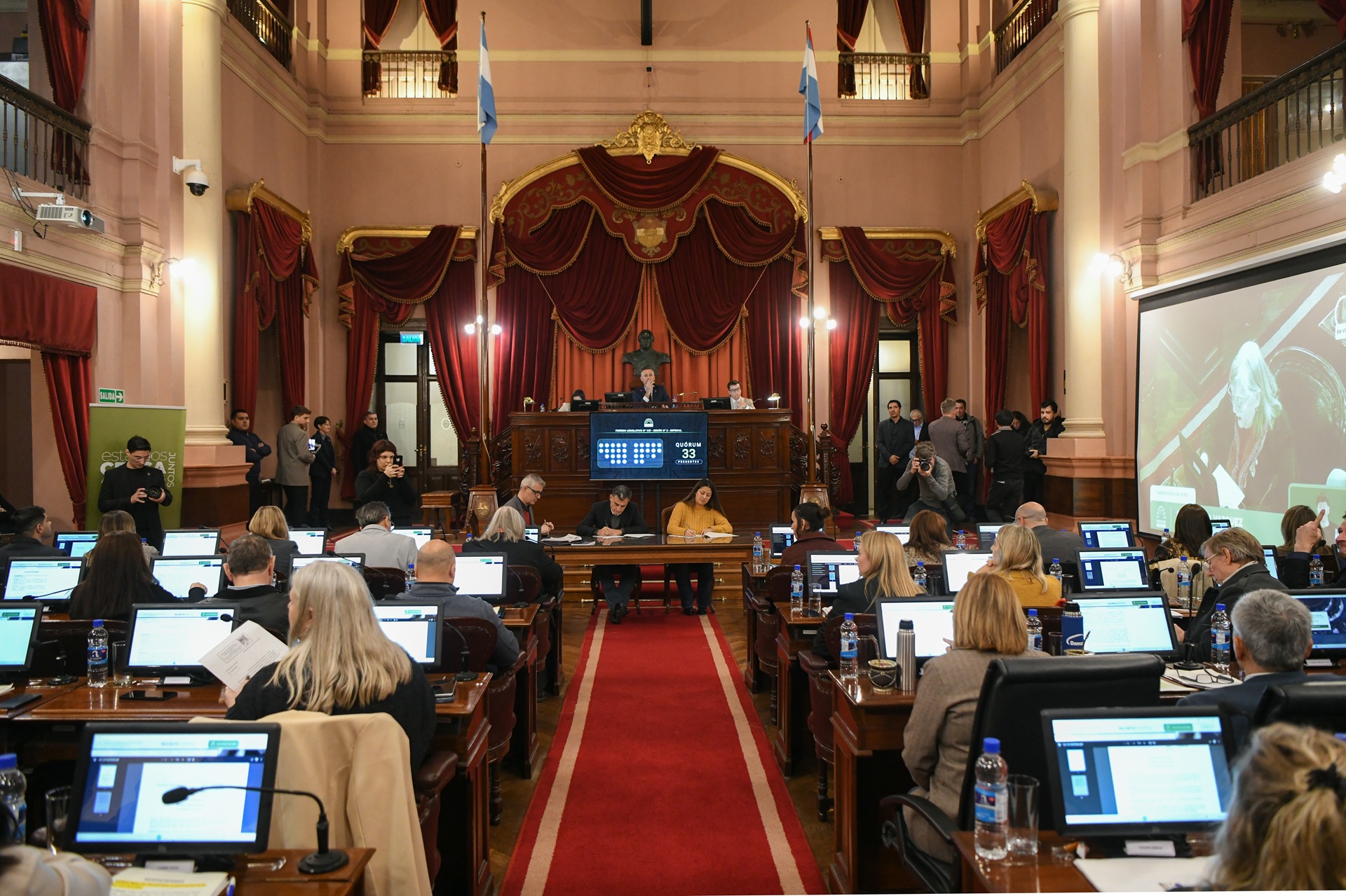 Entre el alivio al comercio y el ajuste previsional: la encrucijada legislativa de Entre Ríos
