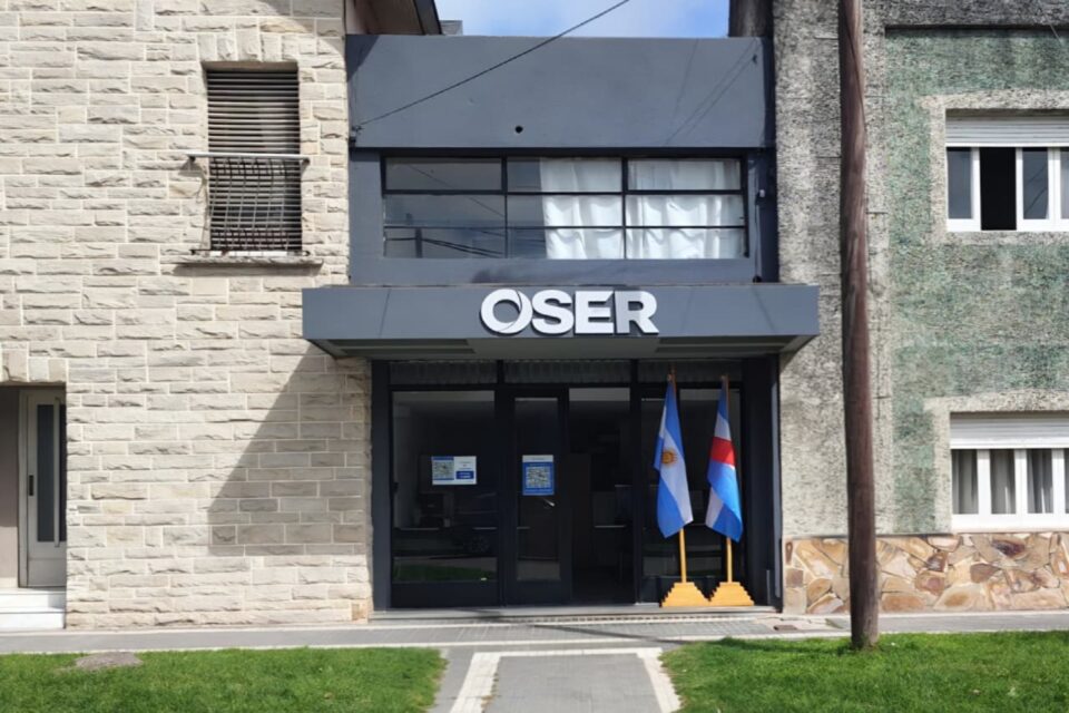 Frente de la nueva sede de OSER en Viale, acondicionada para optimizar la atención de los afiliados entrerrianos.