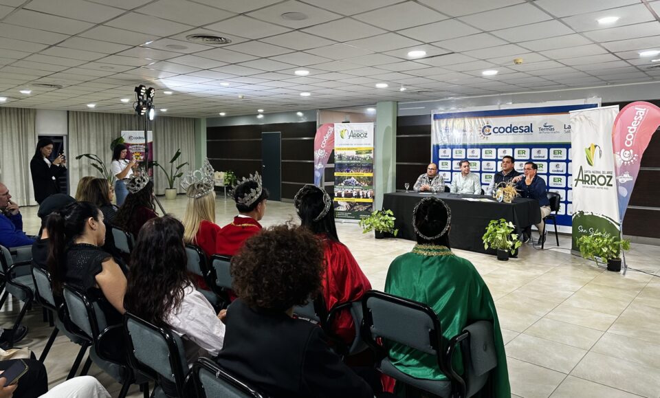 Presentación oficial de la XVIII Fiesta Nacional del Arroz en el salón de CODESAL en Concordia, región de Salto Grande.